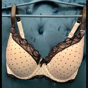 🎀3/$15🎀 NWOT RENE ROFE BRA🎀